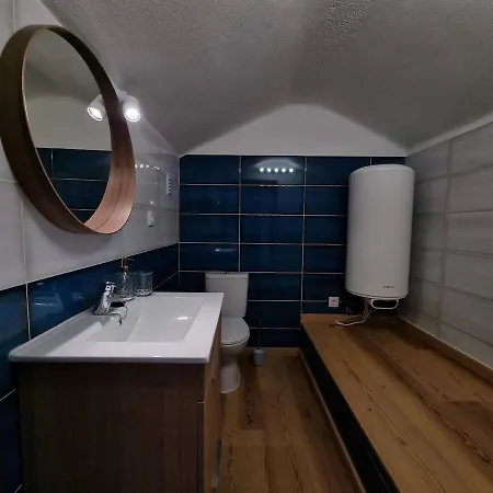 בית נופש House By The - Casa Da Eira