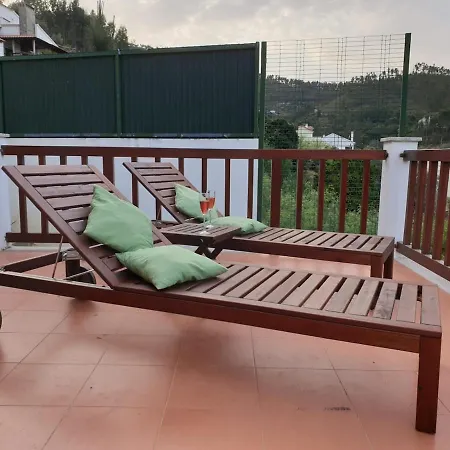 בית נופש House By The - Casa Da Eira