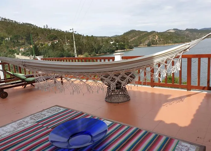 House By The - Casa Da Eira Trisio