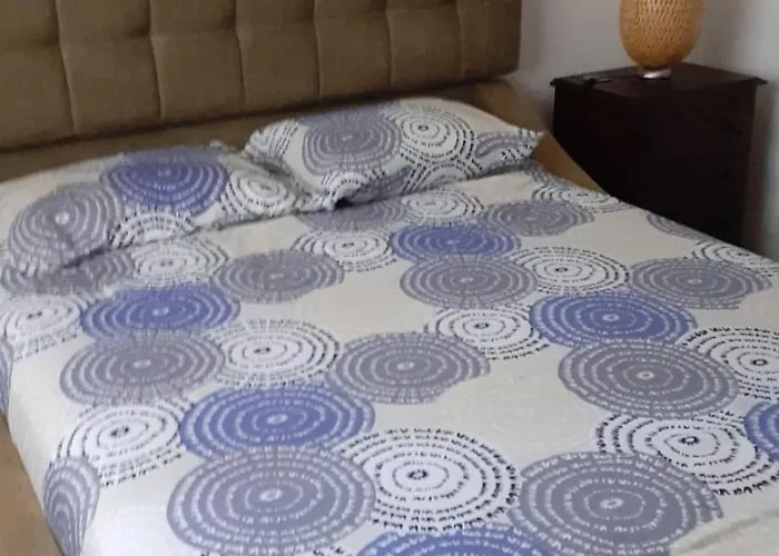 House By The - Casa Da Eira