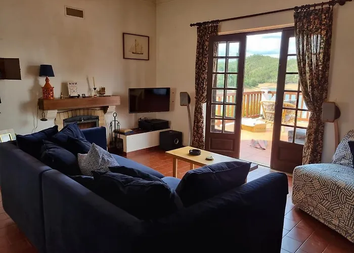 度假居 House By The - Casa Da Eira *